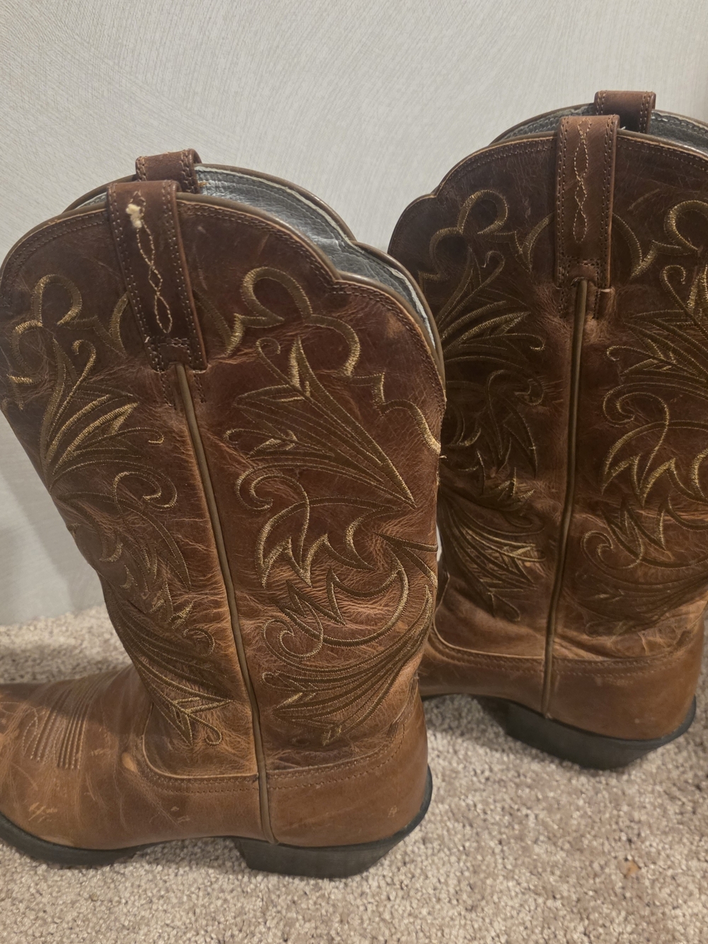 Ariat Brown Embroidered Leather Western Boots